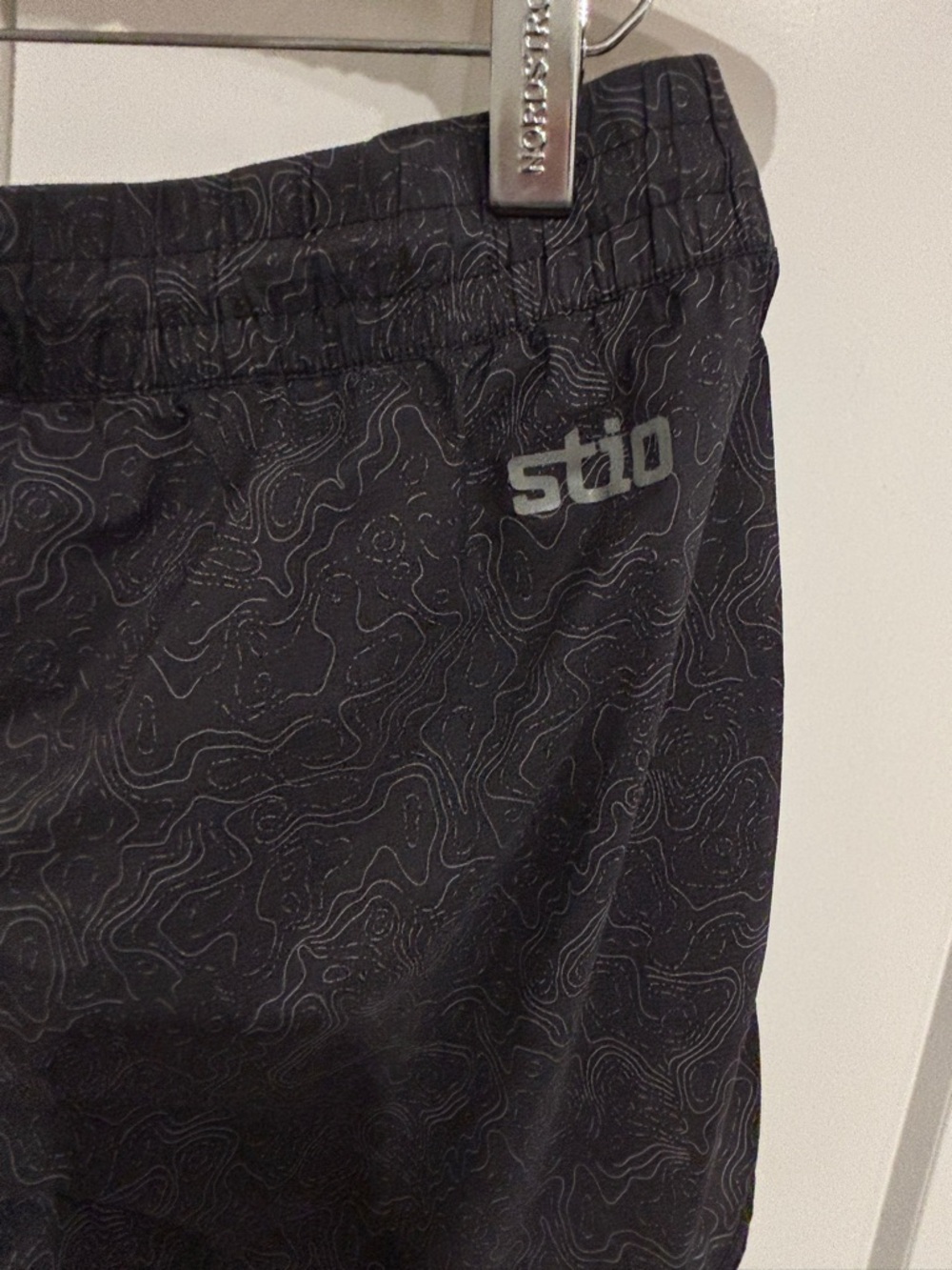Stio Second Light Women's Drawstring Athletic Shorts. Size XL - Picture 3 of 7